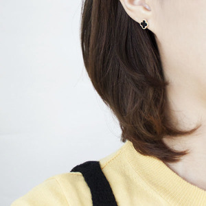 [DIEUAMOUR] 14k 귀걸이 - 미니 클로버 이어링